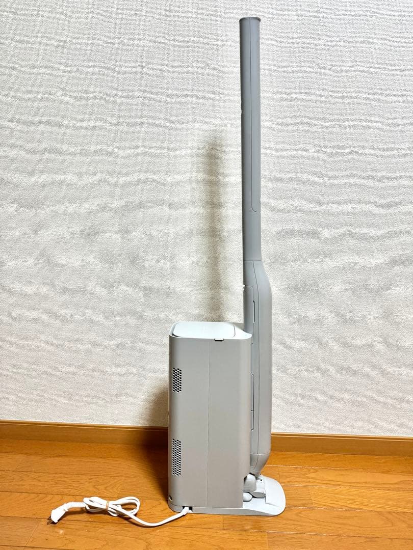 パナソニック セパレート型コードレススティック掃除機 MC-NS70F