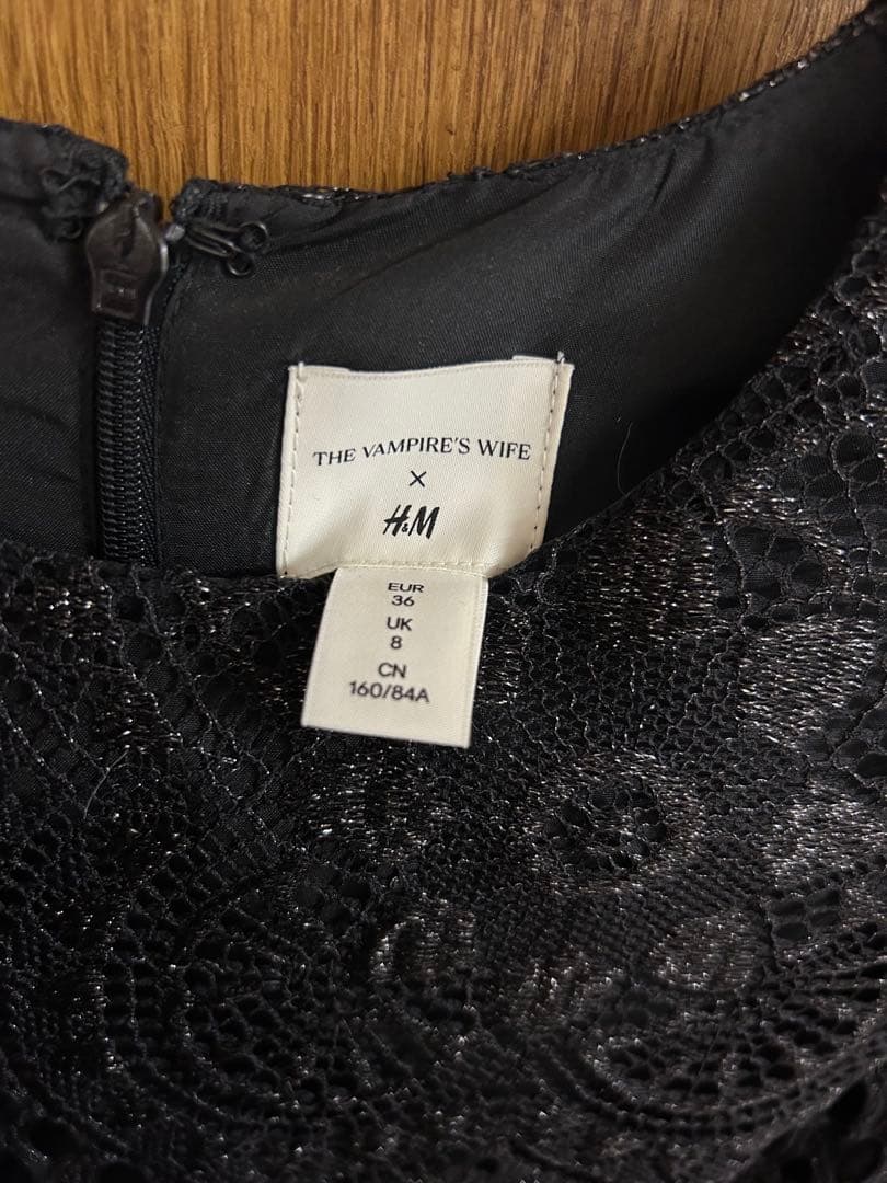  the vampire's wife ワンピース