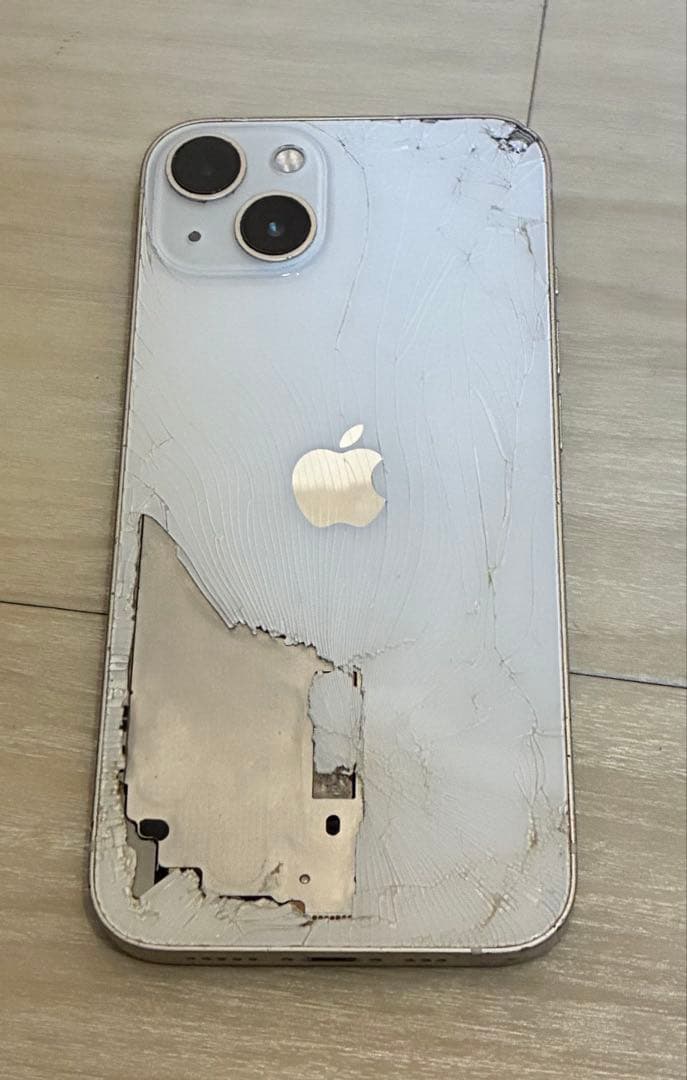 iPhone13 128GB 画面割れ 背面割れ有 カメラFaceID可