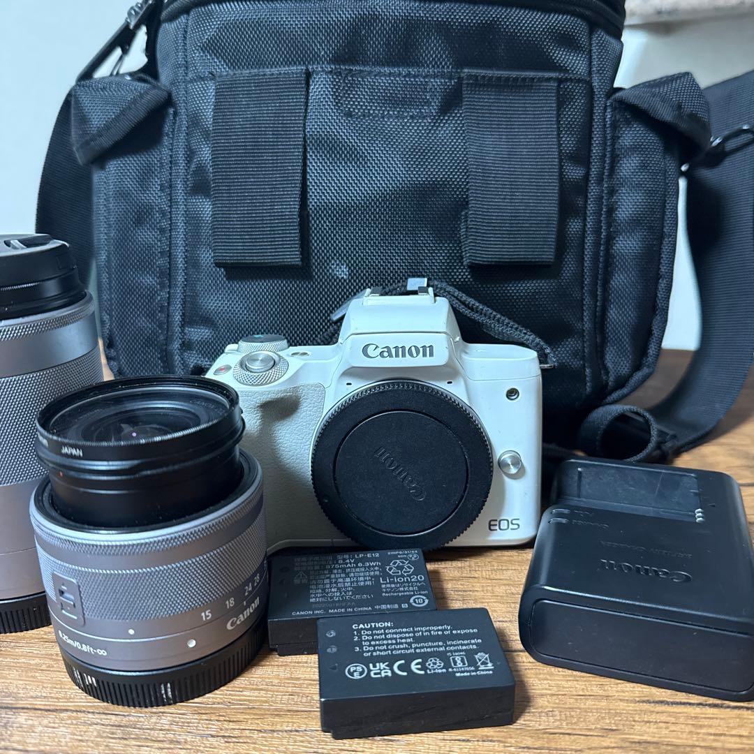 Canon EOS ミラーレス一眼カメラ レンズ2本付き