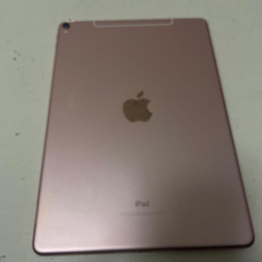 D*U様 Apple iPad Pro (10.5インチ) 64GB バッテリー