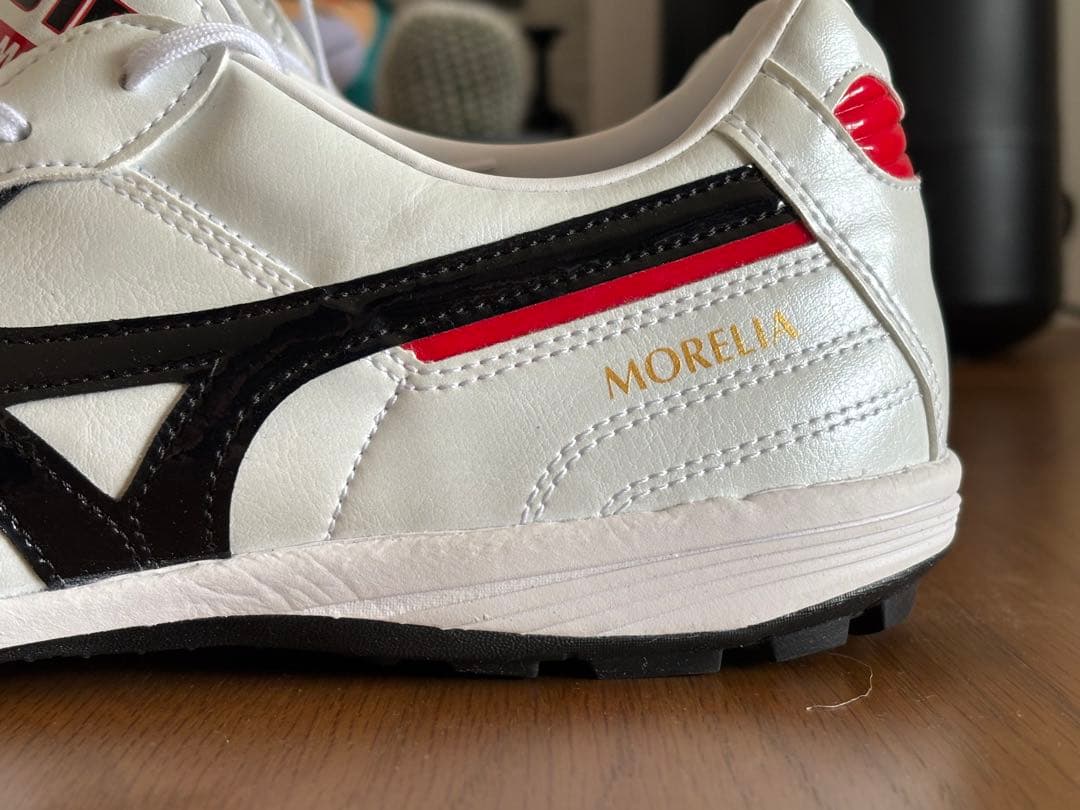 Mizuno Morelia TF 27.5cm ホワイト/ブラック