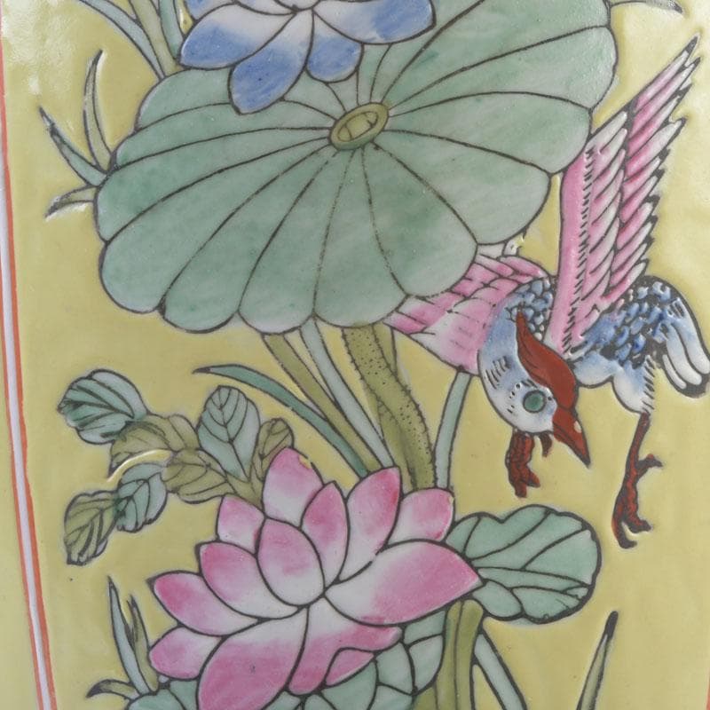 中国　粉彩　花草鳥文瓶　花瓶　V　9820A