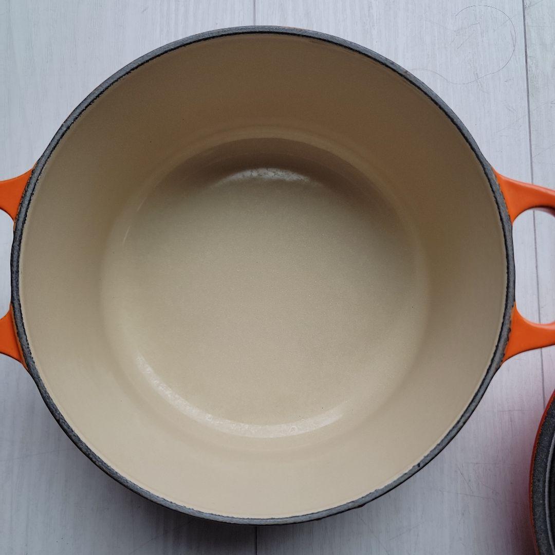 ★LE CREUSET★ル・クルーゼ★　オレンジ 調理鍋★　サイズ18★