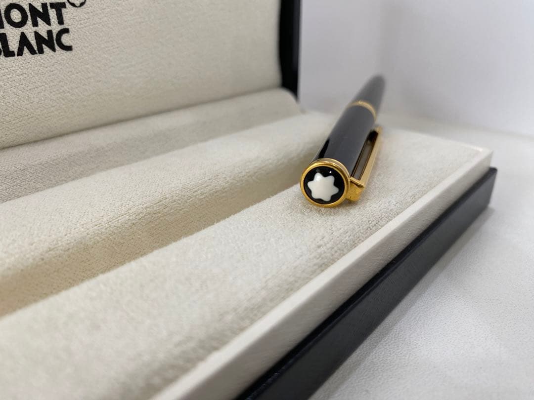 モンブラン　ボールペン 黒 ノブレスオブリージュ