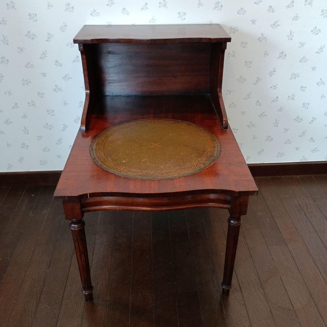 イギリスアンティーク　ソファテーブル