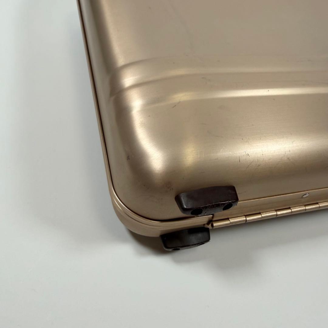 【希少色】ゼロハリバートン　アタッシュケース　ダイヤルロック　シャンパンゴールド