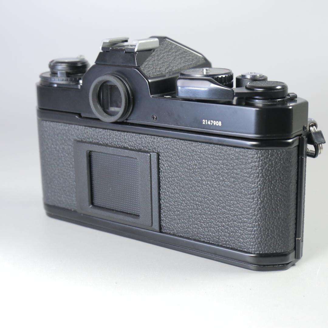 ☆完全動作☆極美品　Nikon FE2 ブラック　ケースおまけ＃271
