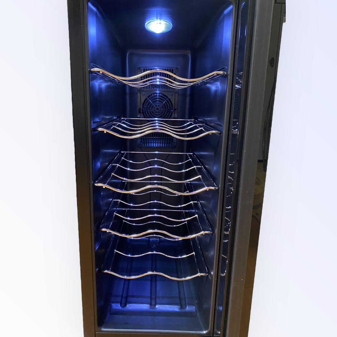 アイリスオーヤマ ワインセラー PWC-331P-B 2022年製