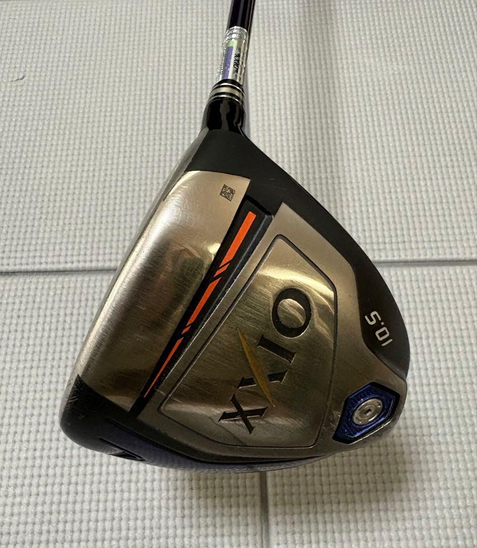 XXIO ドライバー 黒/青