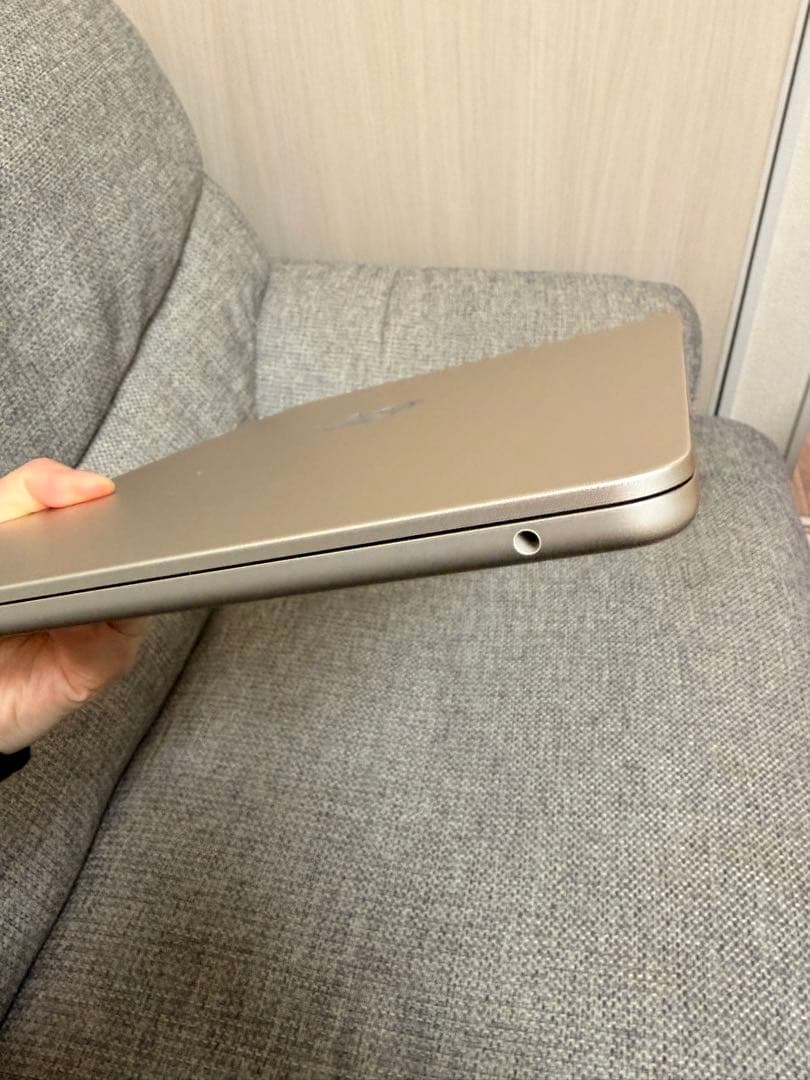 MacBook Air13 M3 8GBメモリ 256GB スターライト