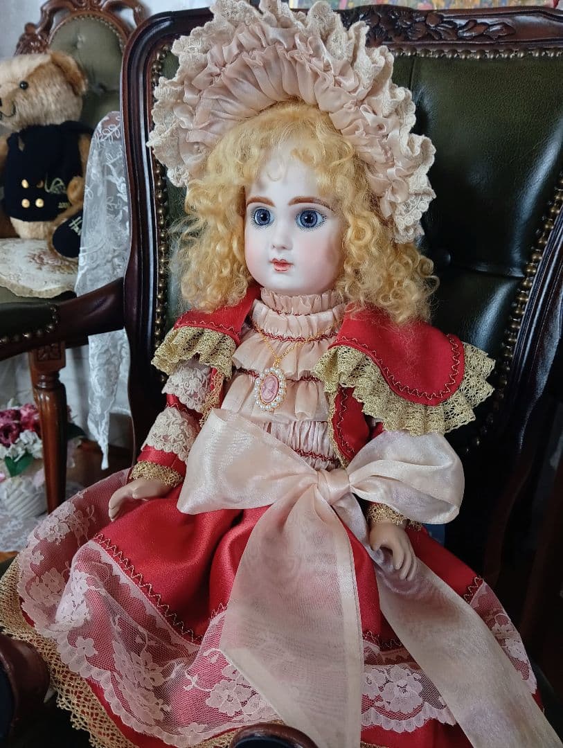 ビスクドール　♥ビクトリアンスタイル のジュモー　ヴァイオレットの眼差し♥