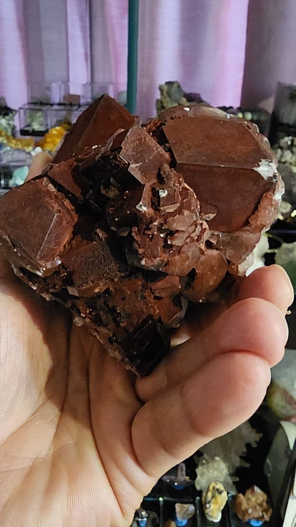 チョコレートカルサイト