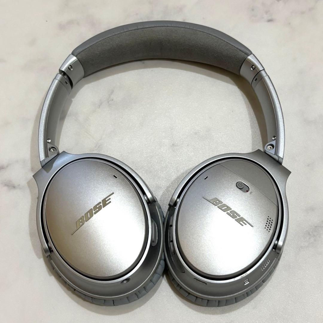 極美品✨️廃盤カラー BOSE QUIETCOMFORT35 IIシルバー