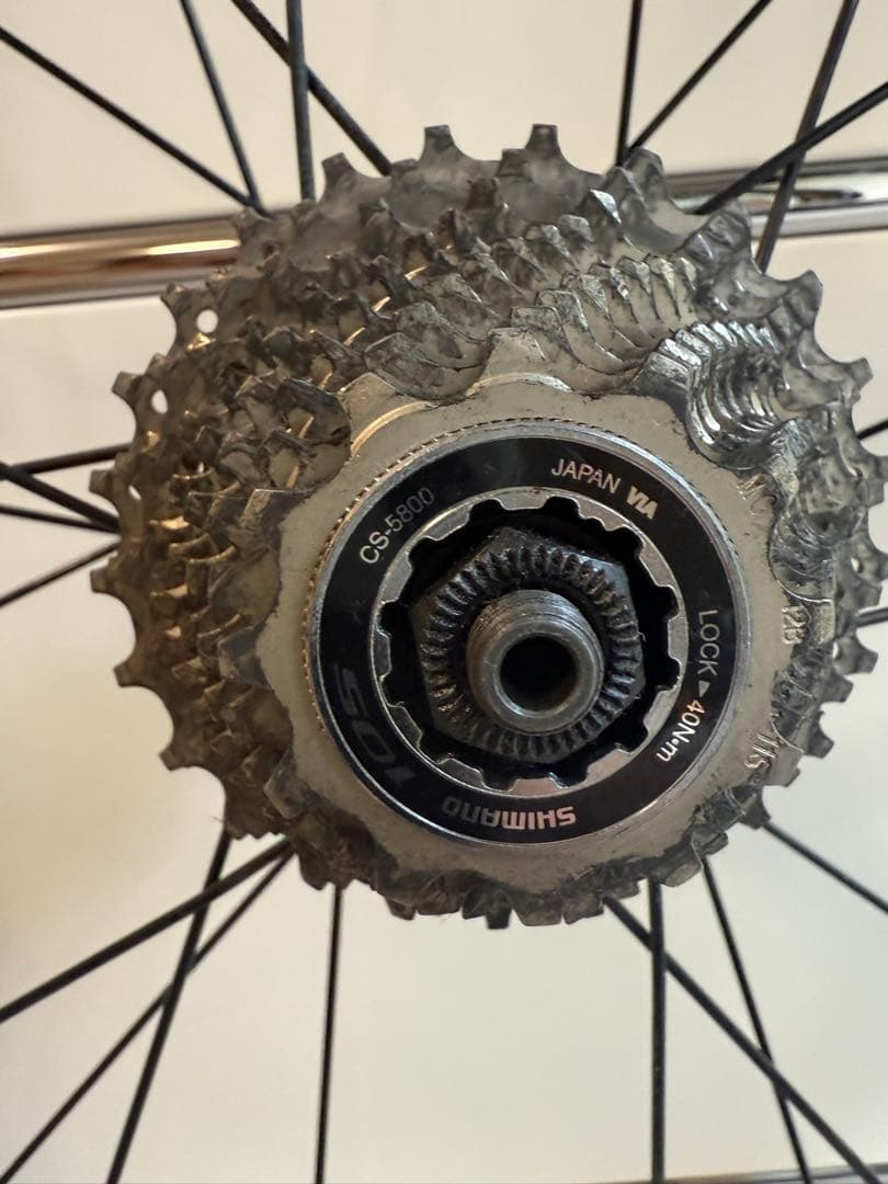 シマノ　RSホイール　105_11速28T スプロケ　タイヤ付き　カバー付き