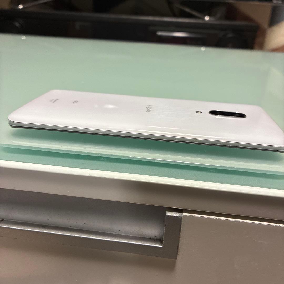 AQUOS SH-M04 ホワイト