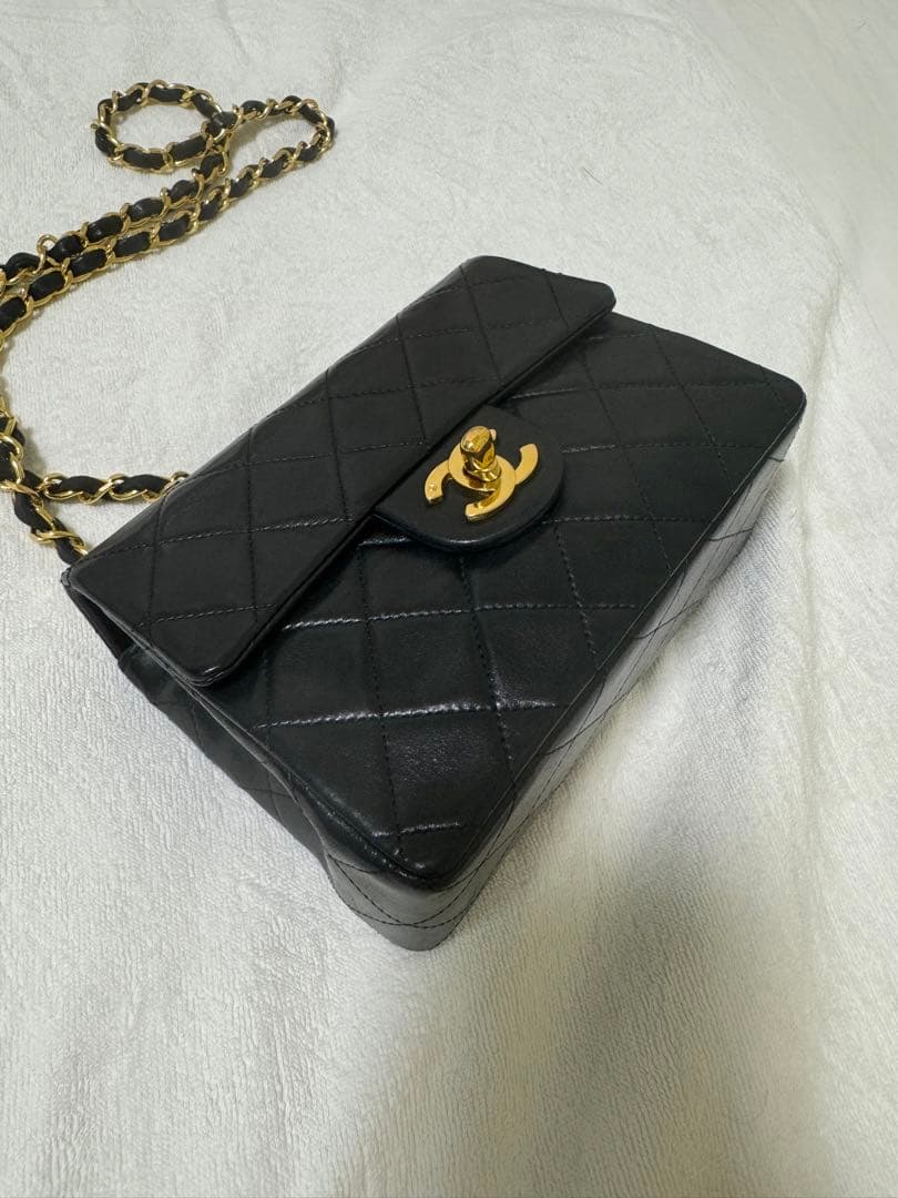 シャネルミニマトラッセトカベン