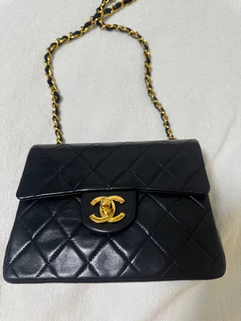 シャネルミニマトラッセトカベン