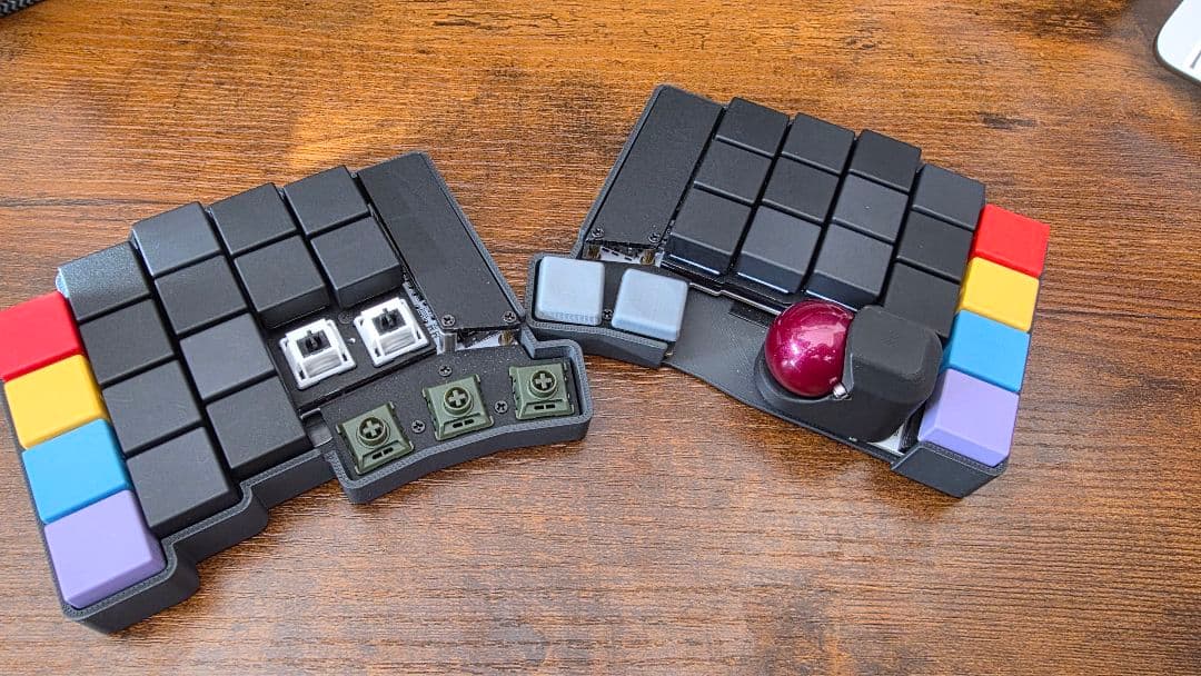 Keyball39　テンティングスタンド付属　分割キーボード