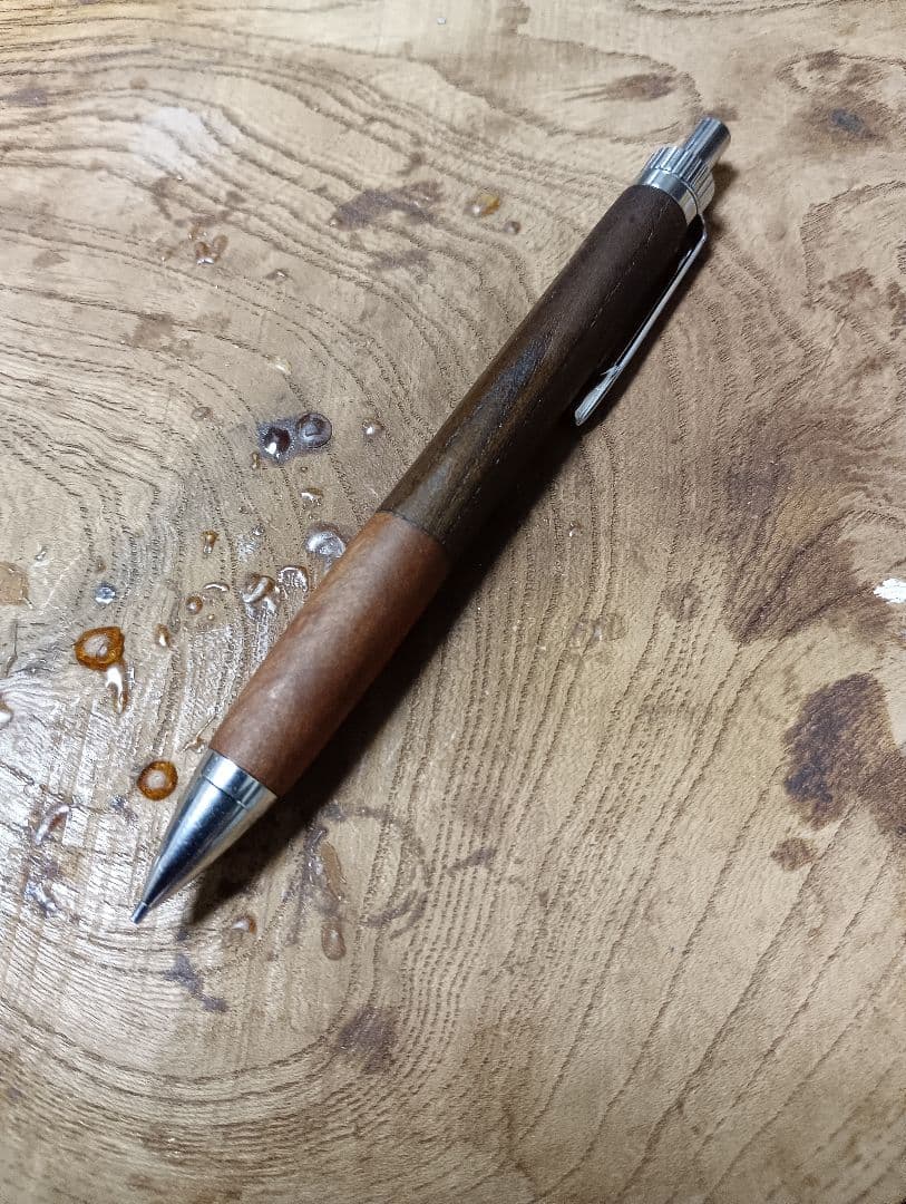 木軸0.5㎜シャーペン/0.7㎜ボールペン 神代桜＆神代欅蜜蝋クリーム仕上げ。