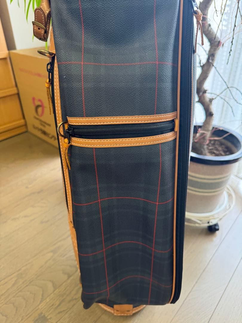 レディース　ゴルフバッグ　トラサルディ　ハーフセット