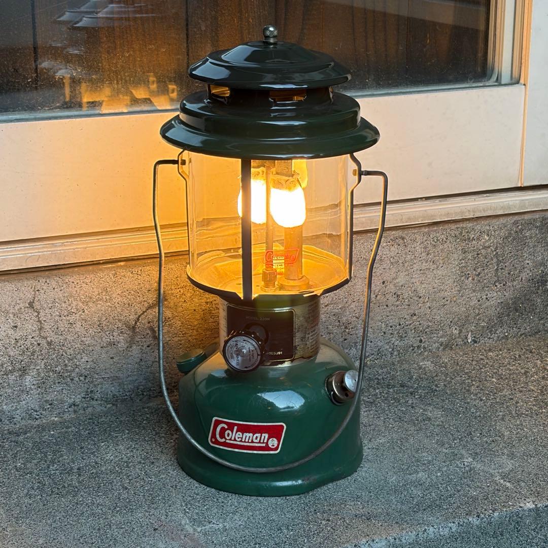 【レストア済み】 Coleman 220H ランタン 1974年11月 中古