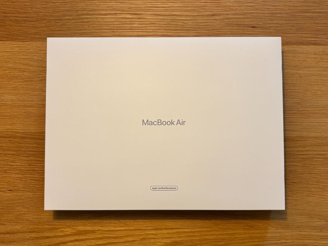 MacBook Air M2 シルバー 8GB 256GB SSD 中古美品