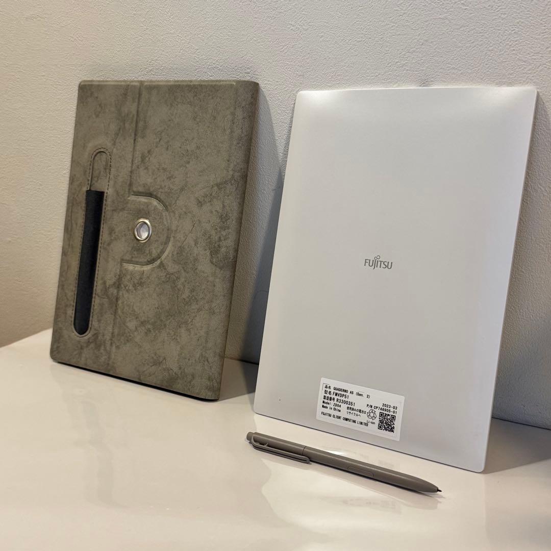 【箱説無し中古】QURDERNO クアデルノGen.2 FMVDP51 カバー付