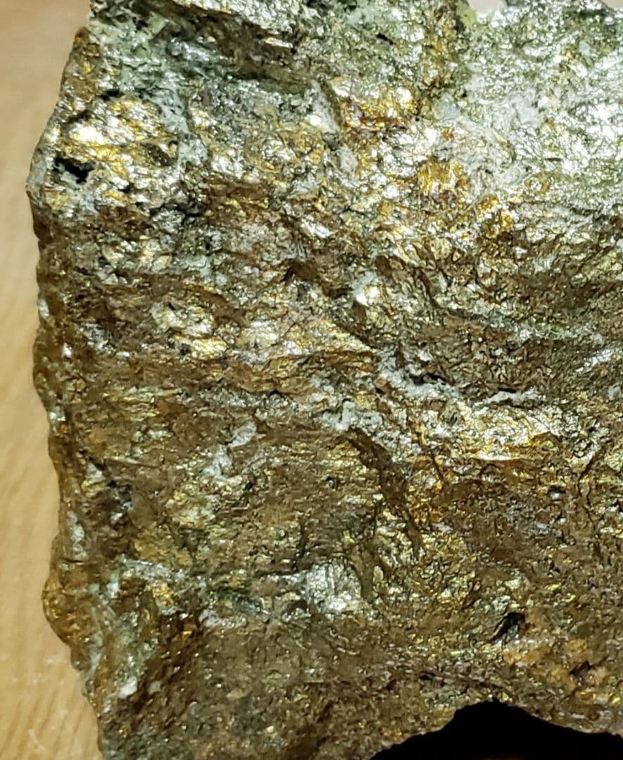 尾去沢鉱山の黄銅鉱塊(父親が坑道掘りでした)