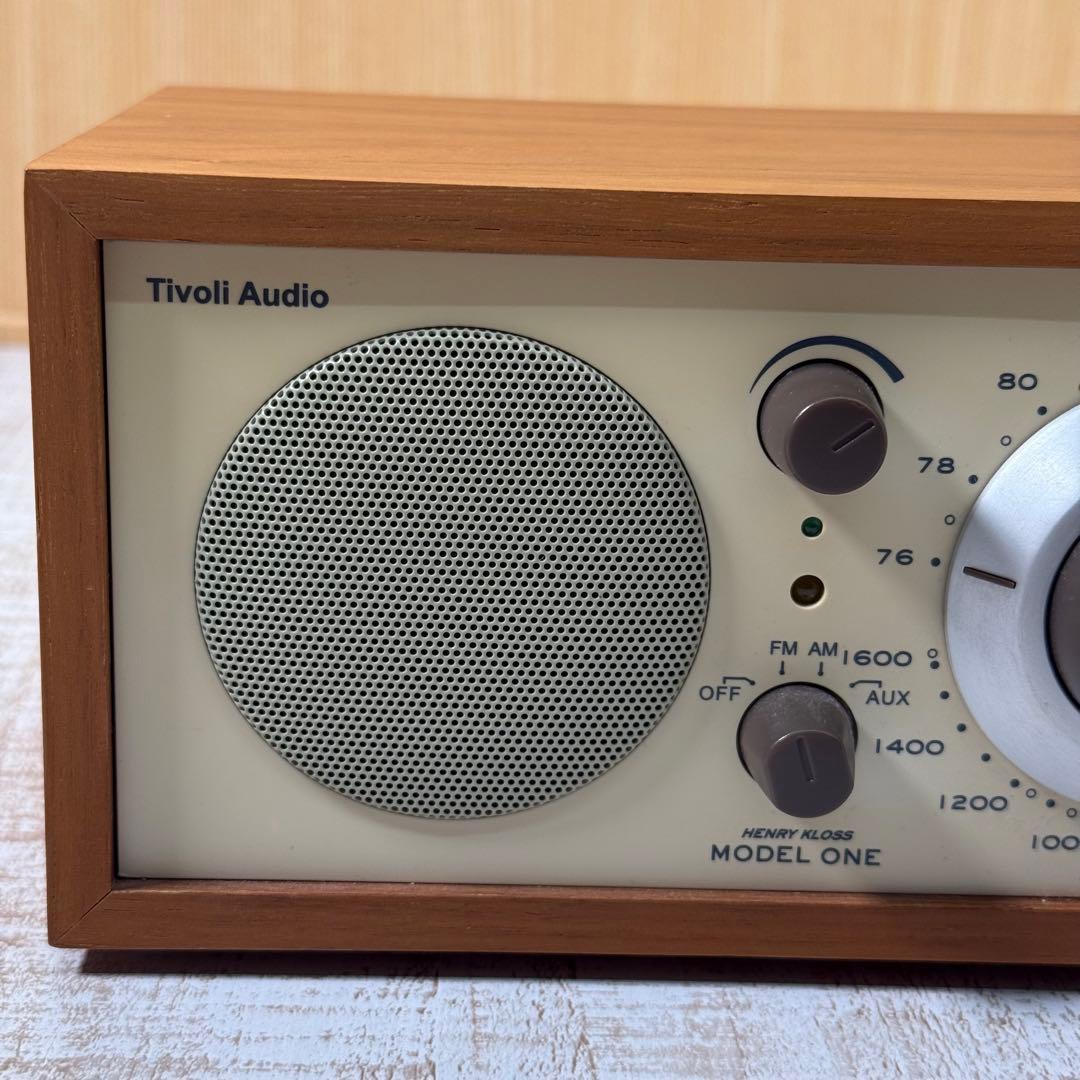 Tivoli audio model one チボリオーディオ　ラジオ