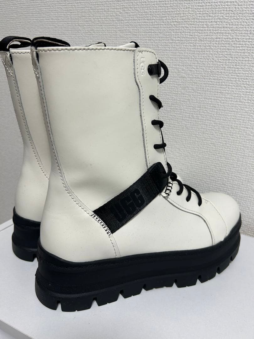 UGGブーツ未使用。