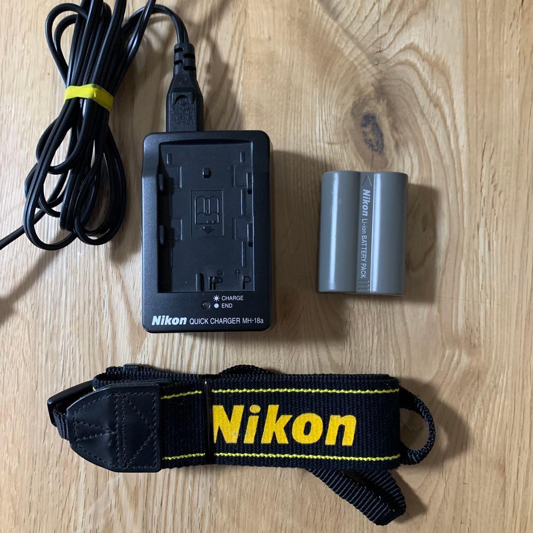 シャッター回数696 Nikon ニコン D90 ボディ デジタル一眼レフ