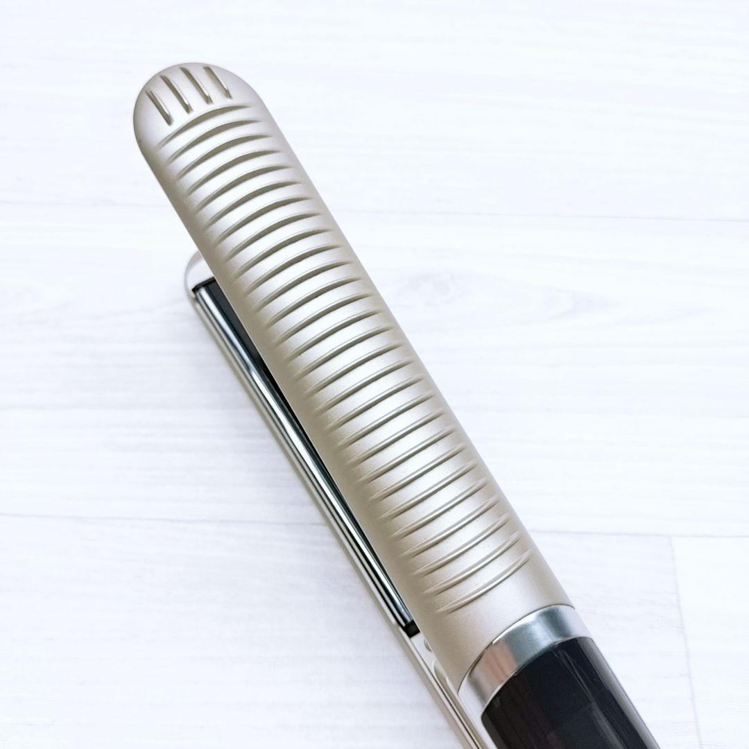 ほぼ未使用☺️ヤーマン フォトイオン スムース ストレート YJHB0N