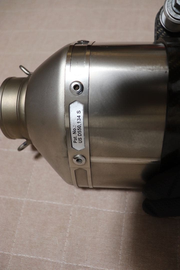 【値引き】KTM 690DUKE AKRAPOVICマフラー