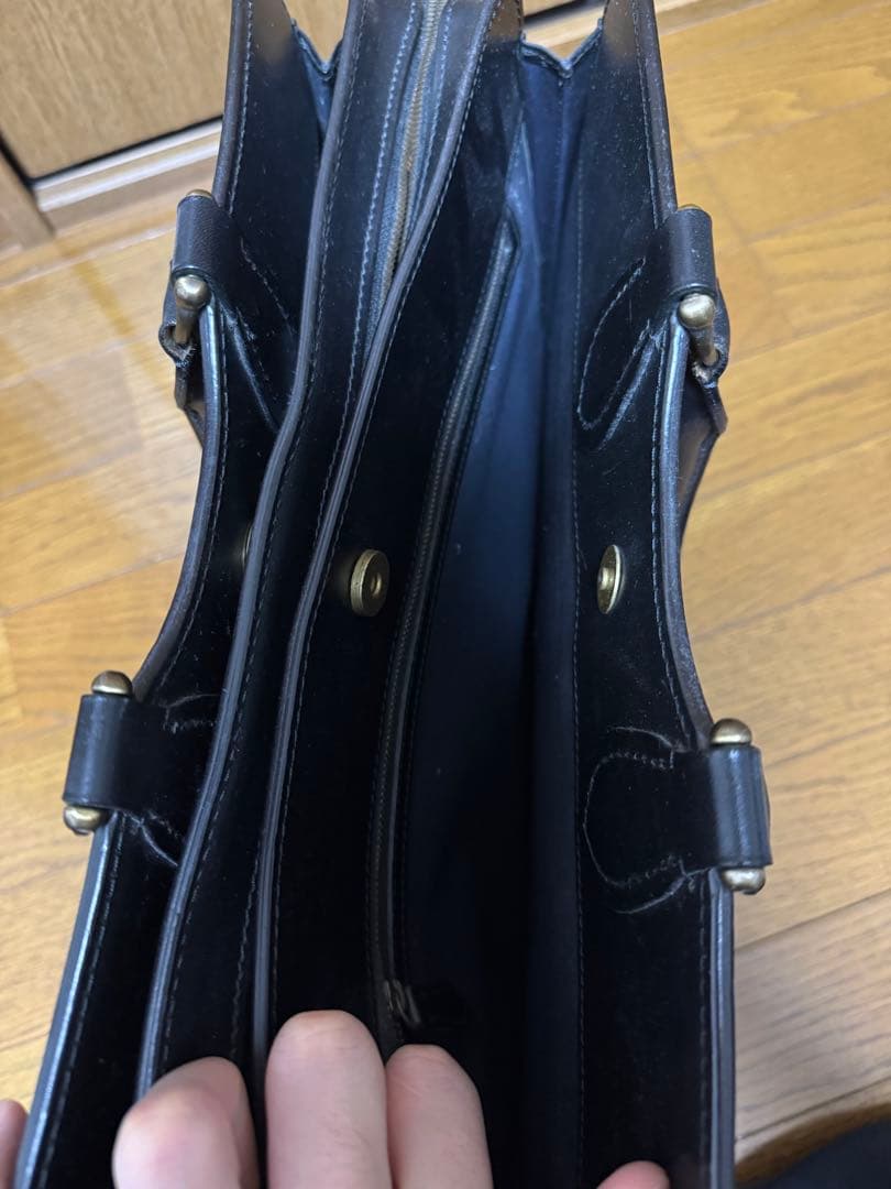 土屋鞄　マグナス　ブリーフケース　ビジネスバッグ