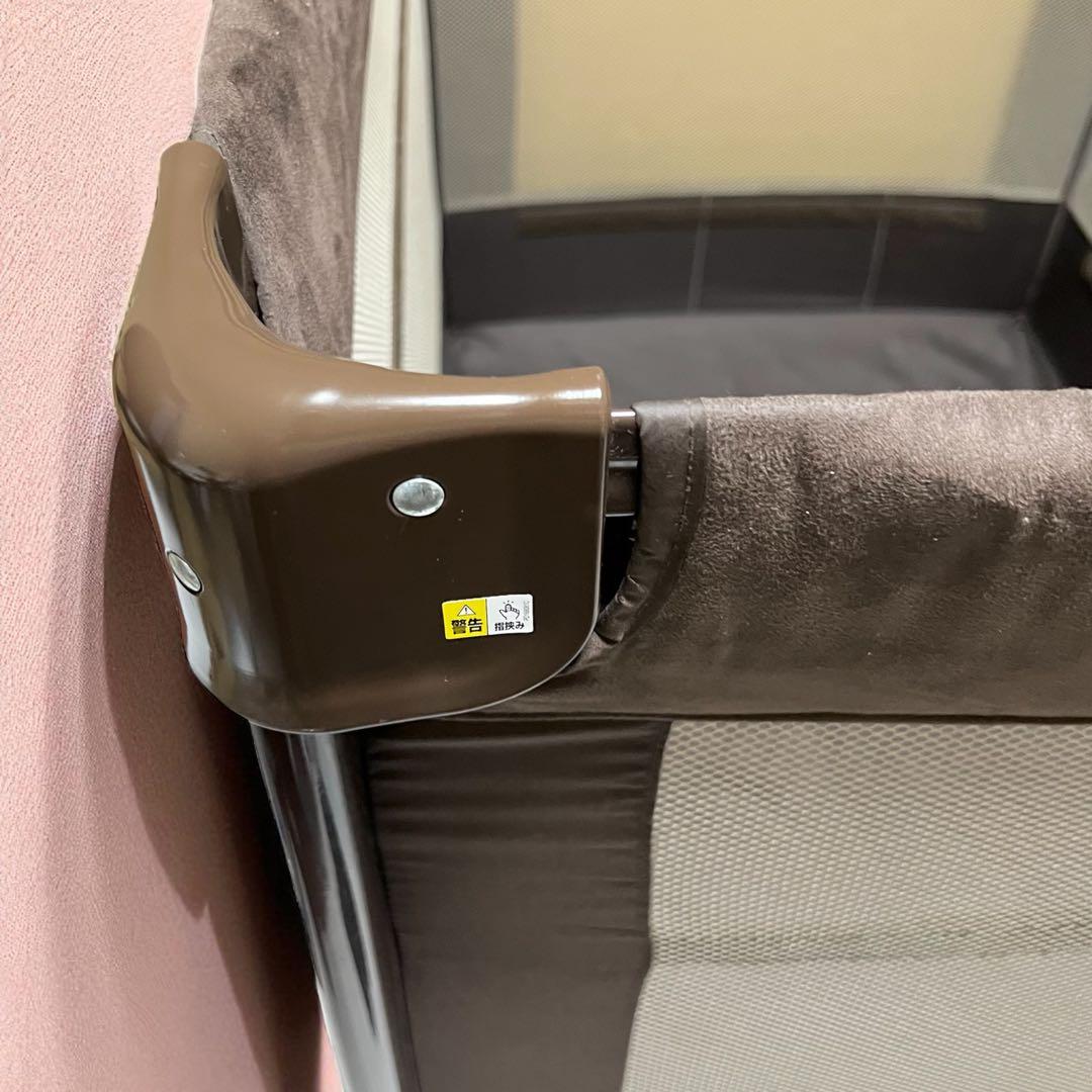 アップリカ ココネルエアープラス　COCONEL AIR PLUS ベビーベッド