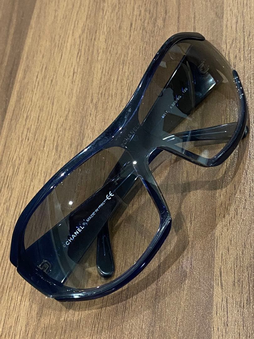 【CHANEL】シャネル　ネイビー スポーツサングラス