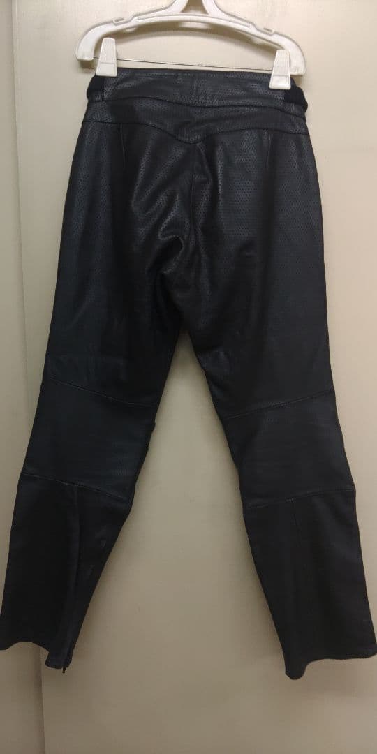 RSタイチ　レザーメッシュパンツ　LLサイズ　膝カップ入り！