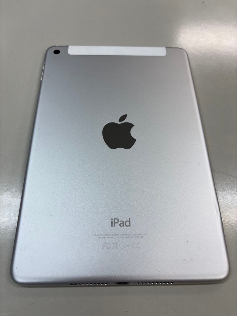 iPad本体 iPad mini 4 128gb Wi-Fi + Cellular