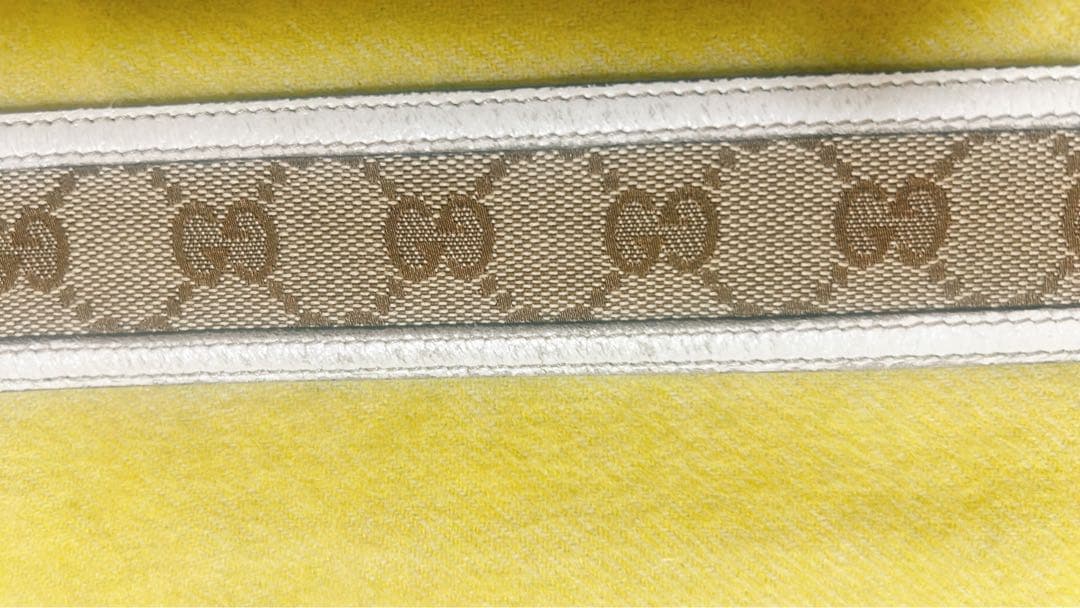 GUCCI ベルト インターロッキングG GGキャンバス ベージュ 白