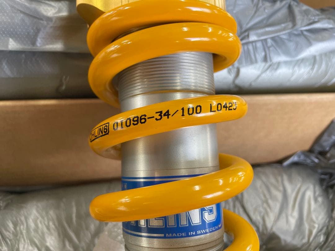 Z900RS OHLINS オーリンズ リアサスペンション KA739