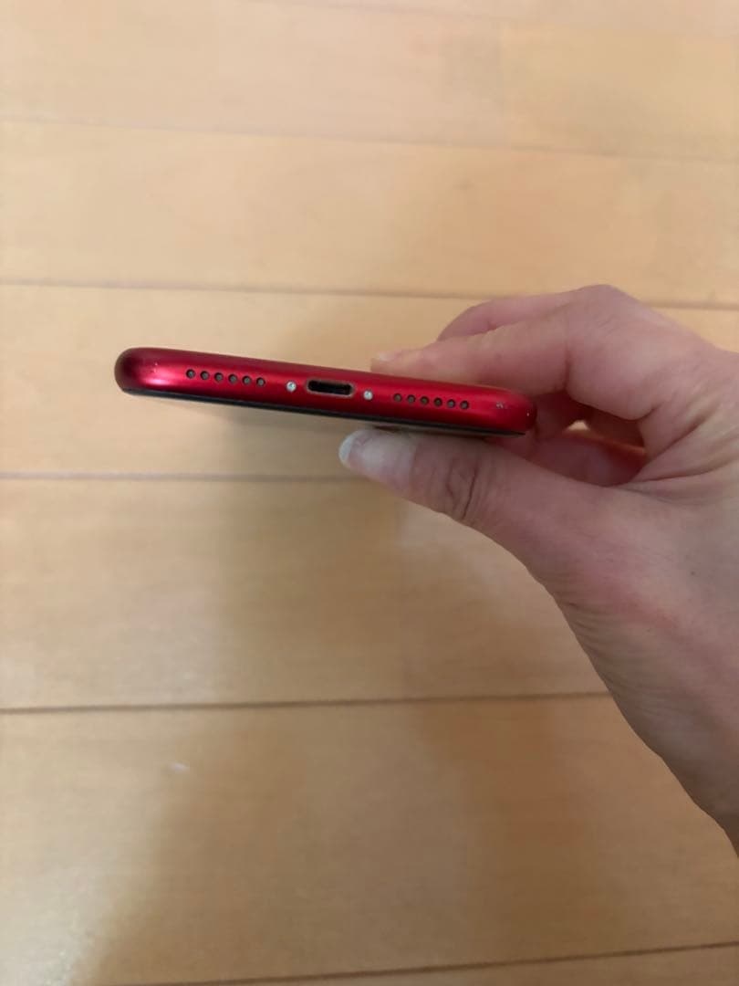 Apple iPhone XR (赤色) 本体　64GB
