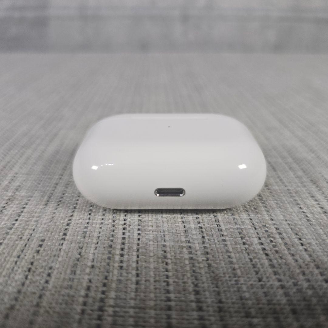 Apple　AirPods　PRO　本体　イヤホン　 ホワイト 充電ケース　箱付
