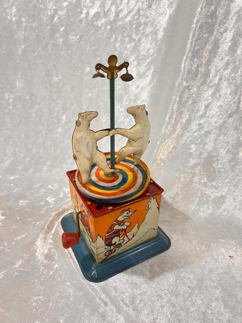 古いおもちゃ　細工物　ブリキのミュージックボックス