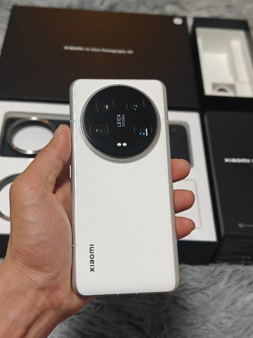 Xiaomi 14 Ultra ホワイト + photography kit
