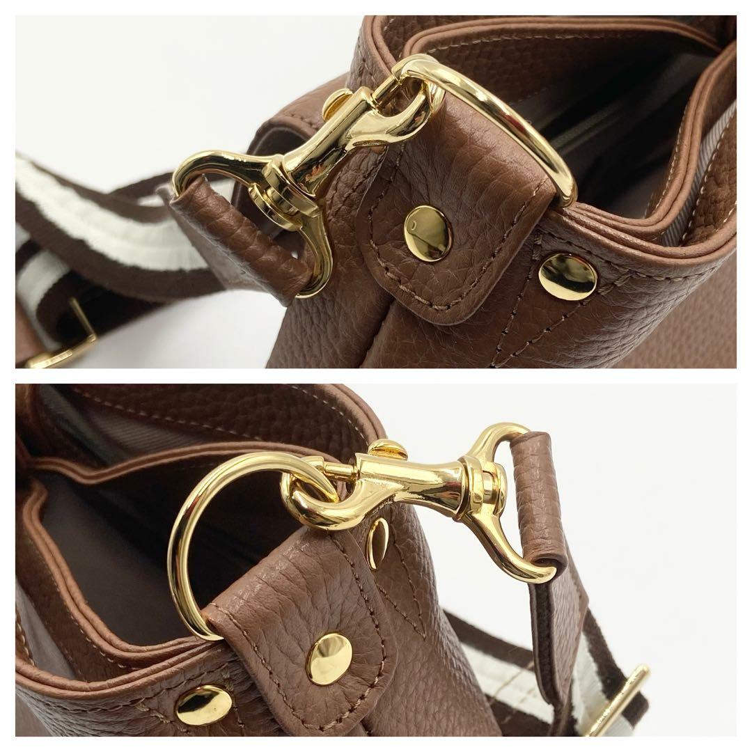 未使用級　アタオ チヴィ ショルダーバッグ アーモンド　レザー 2way