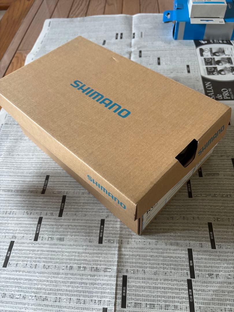 SHIMANO 自転車用シューズ BOAシステム ホワイト　25　26 41