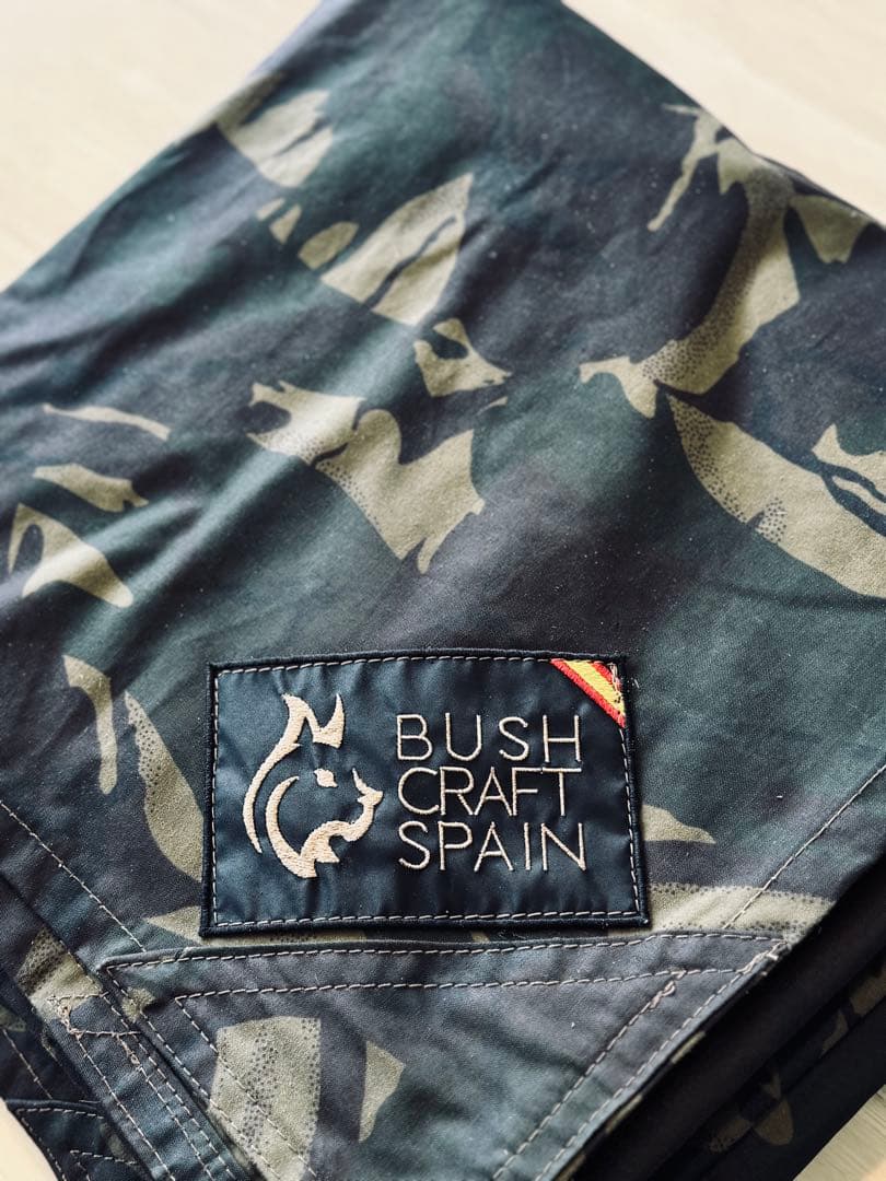 ブッシュクラフトスペイン　限定迷彩柄　オイルスキンタープ