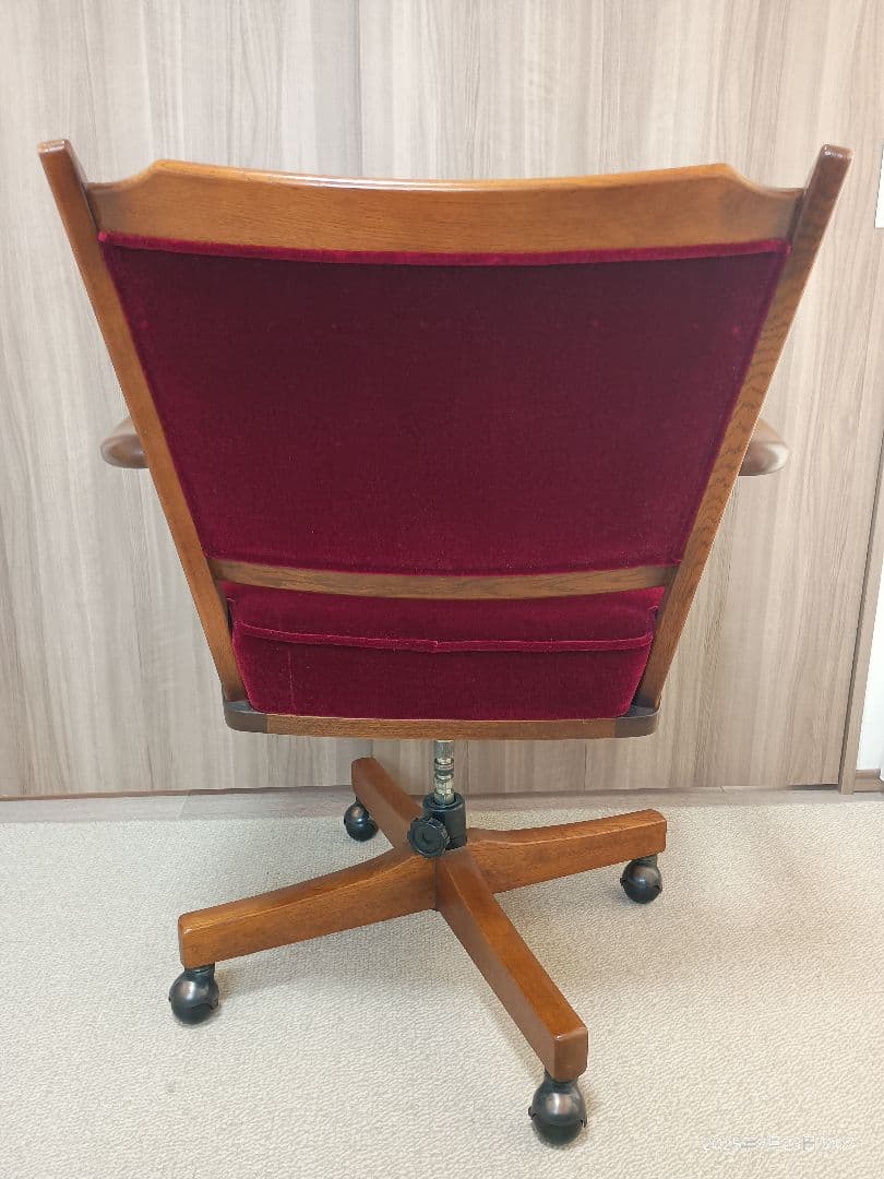 【週末値引】カリモク コロニアル デスクチェア ベロア赤【最大値下】