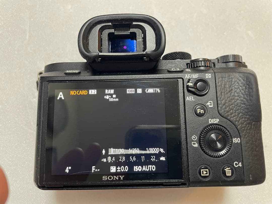 SONY α7 II 本体とアクセサリー類